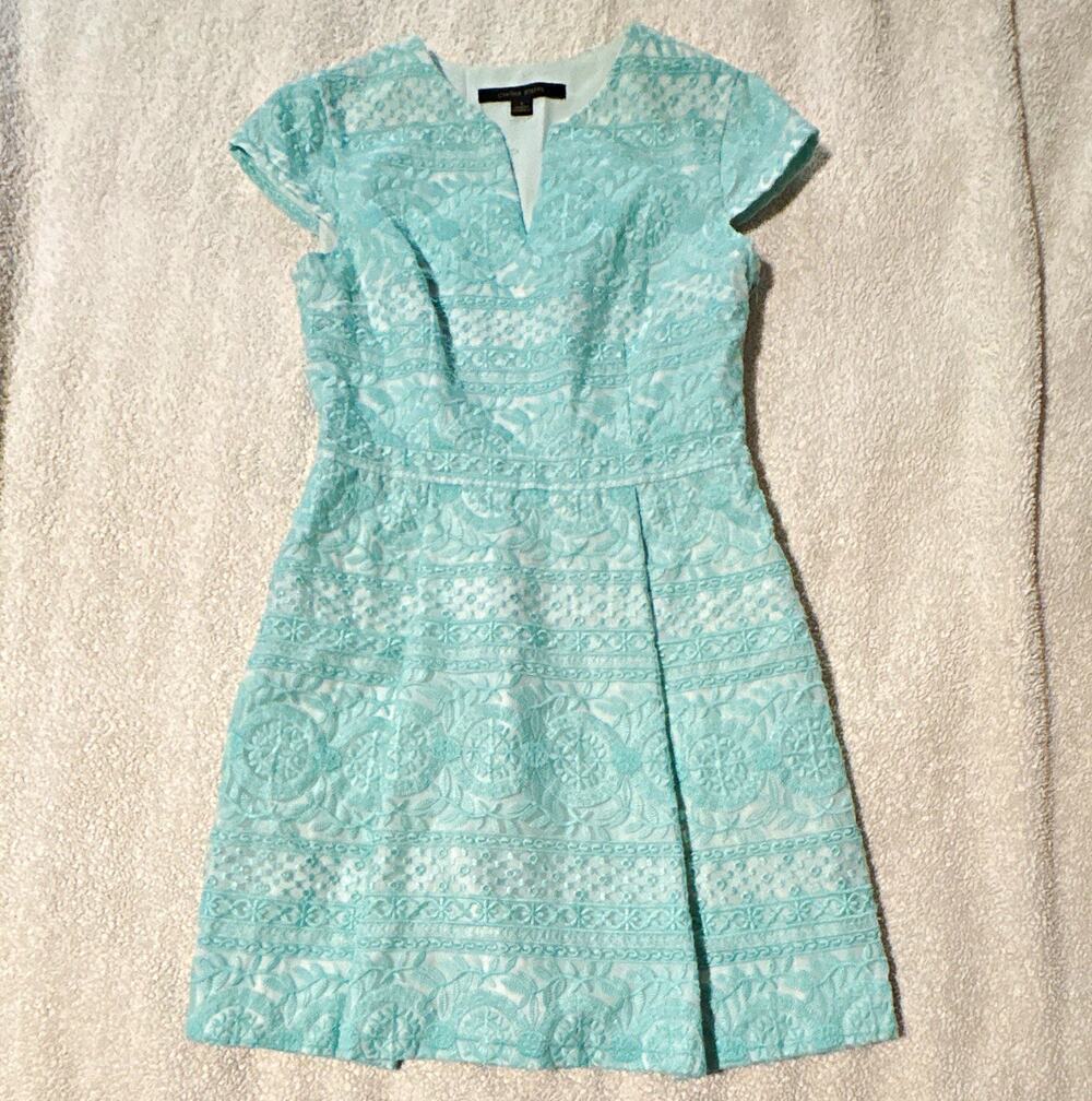 Cynthia Steffe 4 Blue Floral Lace V-Neck Cap Sleeve Knee Length Dress